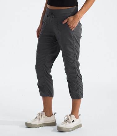 The North Face Aphrodite 2.0 Capri Pants - Women's 4