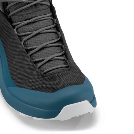 Arc'teryx Kopec Mid GTX Hiking Boots - Men's 2