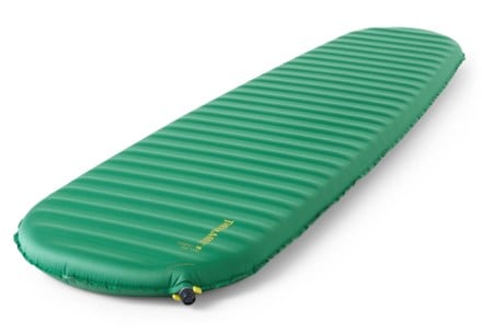 Therm-a-Rest Trail Pro Sleeping Pad 3/4 view (Pine)