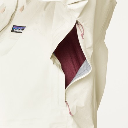 Patagonia Torrentshell 3L Jacket - Women's 5