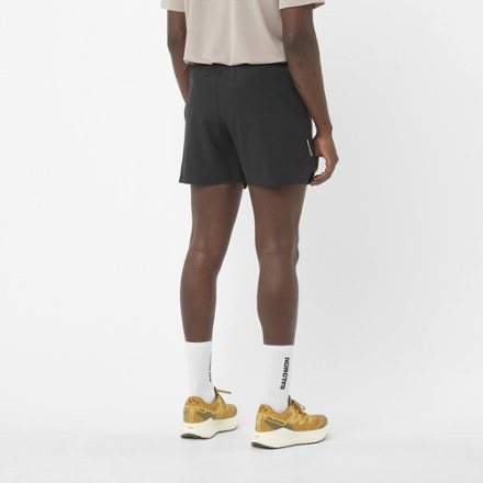 Salomon SHKout Core 5" Shorts - Men's 2