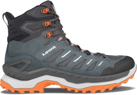 Lowa Innovo GTX Mid Hiking Boots - Men's 0