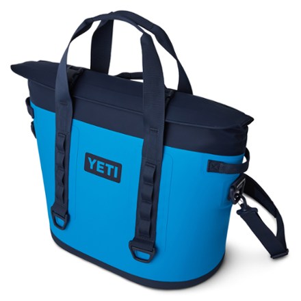 YETI Hopper M30 2.0 Soft Cooler 3