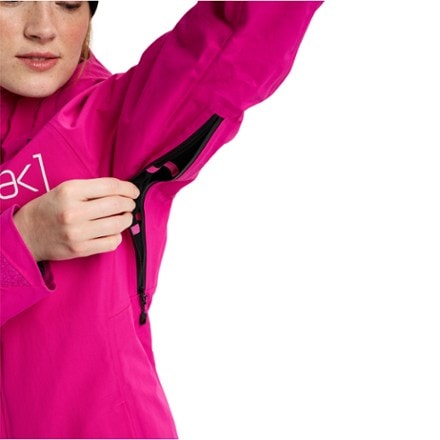Burton AK Upshift GTX Jacket - Women's 4