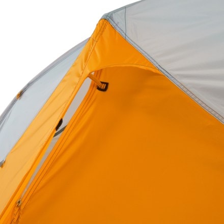 Mountain Hardwear Mineral King 2 All Season Tent with Footprint 9