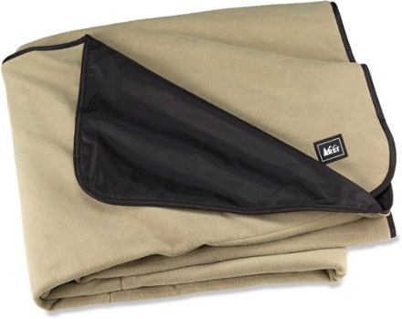 warm blankets for outdoor sports