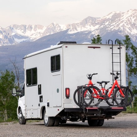 Kuat Piston ION 2-Bike Hitch Rack 9
