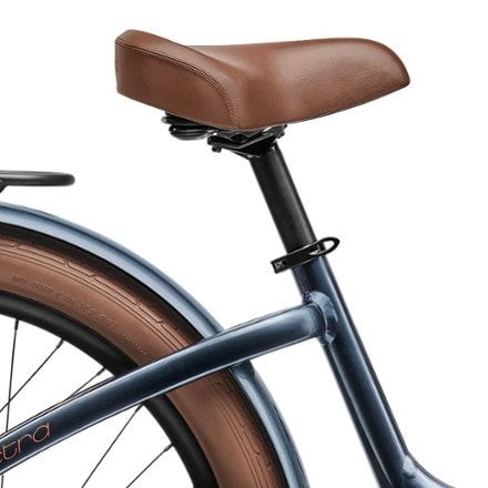 Electra Townie Go! Throttle Electric Bike 7