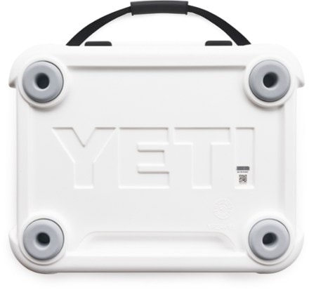 YETI Roadie 24 Cooler 4