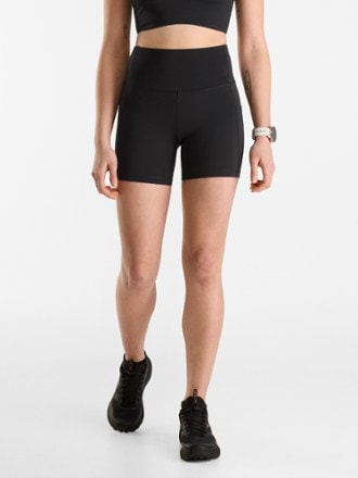 Arc'teryx Essent High-Rise 5" Shorts - Women's 1