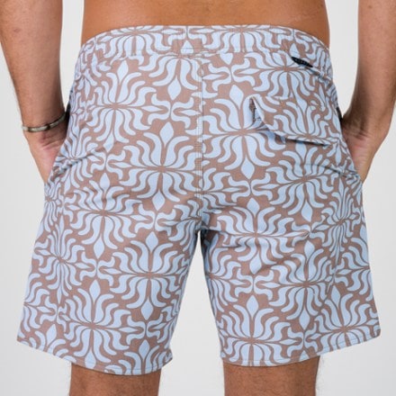 VISSLA Zanzibar 17.5" Volley Board Shorts - Men's 1