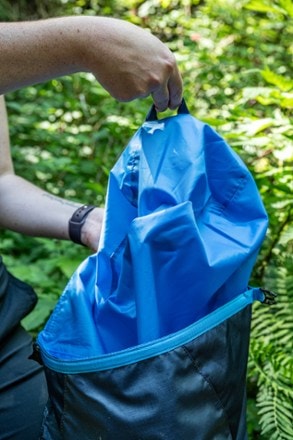 Exped Typhoon 25 Pack 9