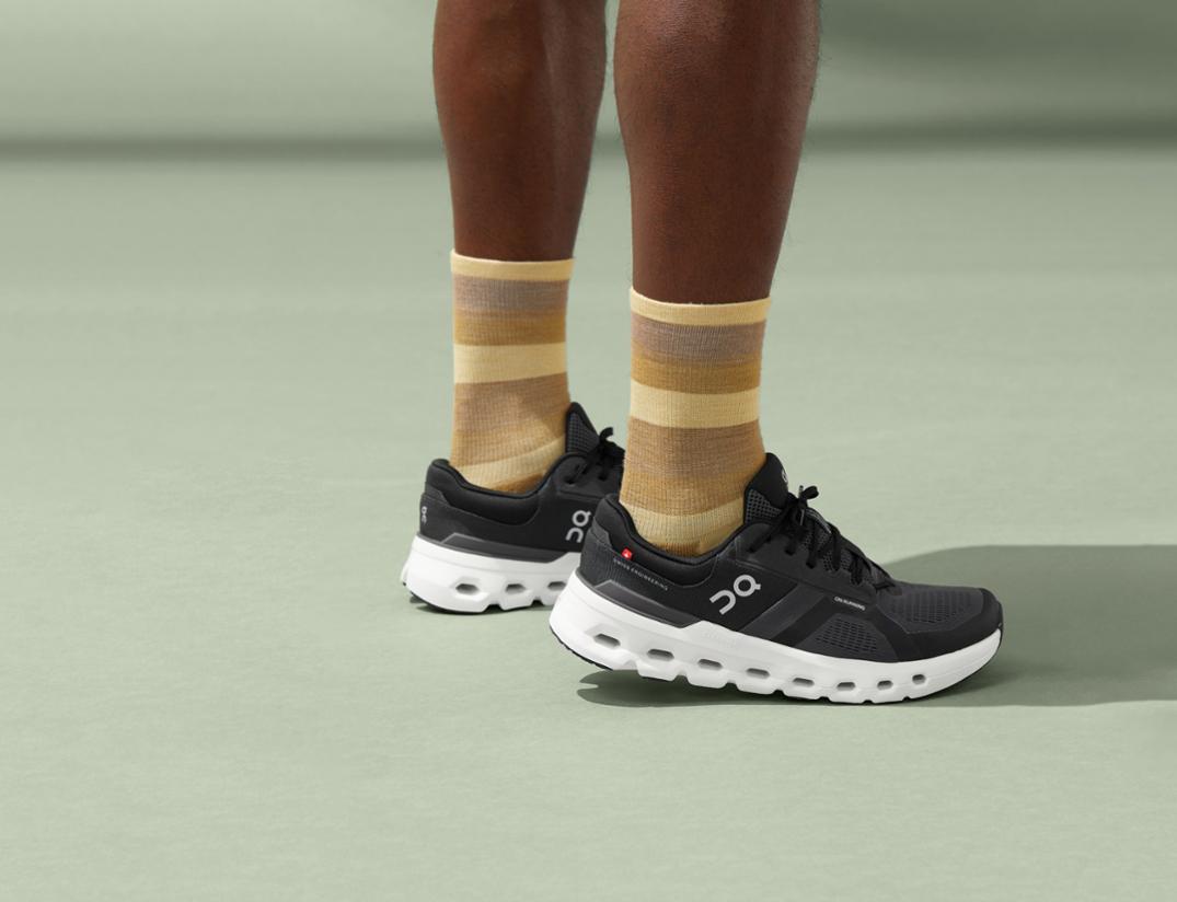 Location Image for Cloudrunner 2 Road-Running Shoes - Men's