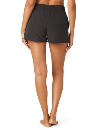 Beyond Yoga Spacedye Trek Shorts - Women's 1