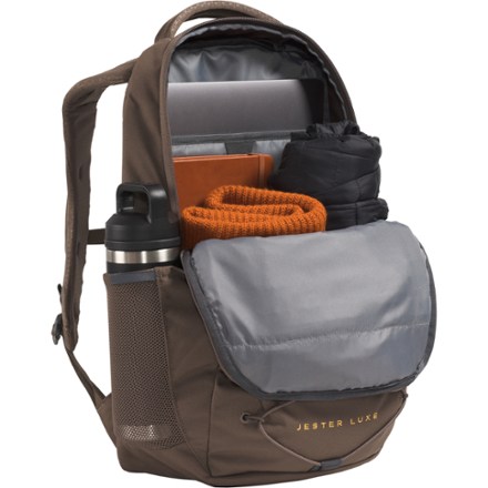 The North Face Jester Luxe Pack - Women's 5