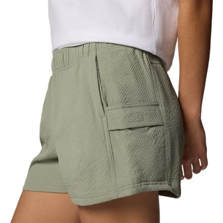 Columbia Sucker for Summer Shorts - Women's 6