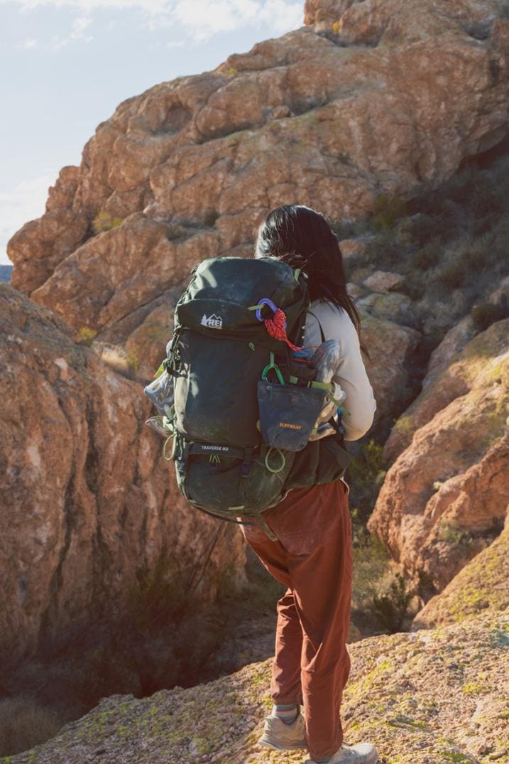 Location Image for Traverse 60 Pack - Women's