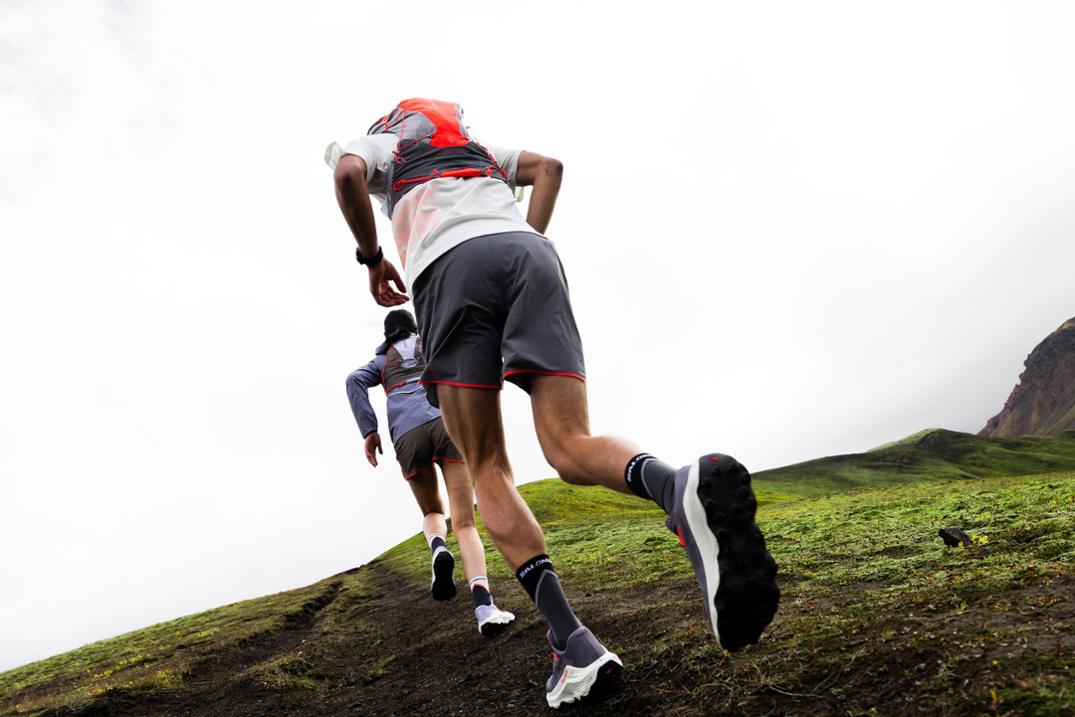 Location Image for Adv Skin 12 Hydration Vest - Women's