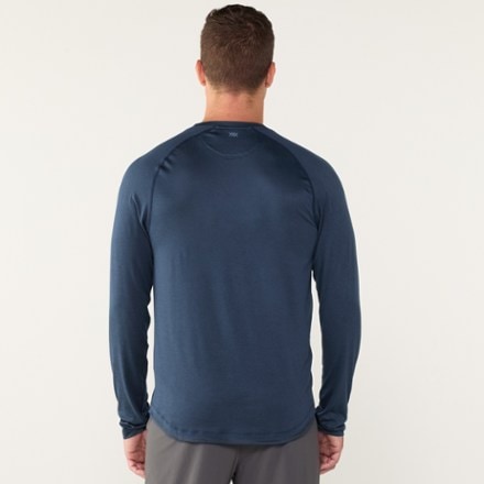RHONE Atmosphere Long-Sleeve T-Shirt - Men's 2