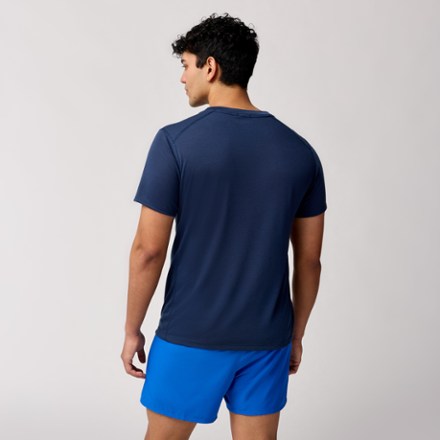 Brooks Distance T-Shirt 3.0 - Men's 2