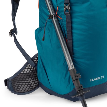 REI Co-op Flash 22 Pack Trekking pole attachments