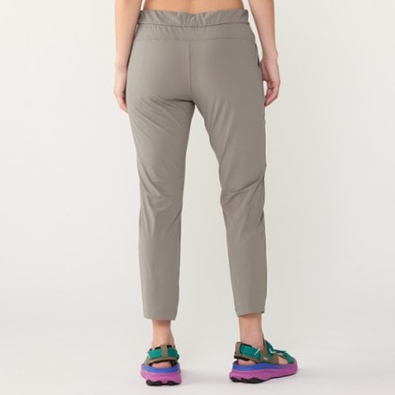 Vuori Miles Ankle Pants - Women's 2
