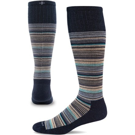 Product Image of color Navy