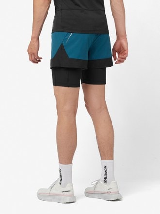 Salomon Cross 5.5" 2-in-1 Shorts - Men's 2