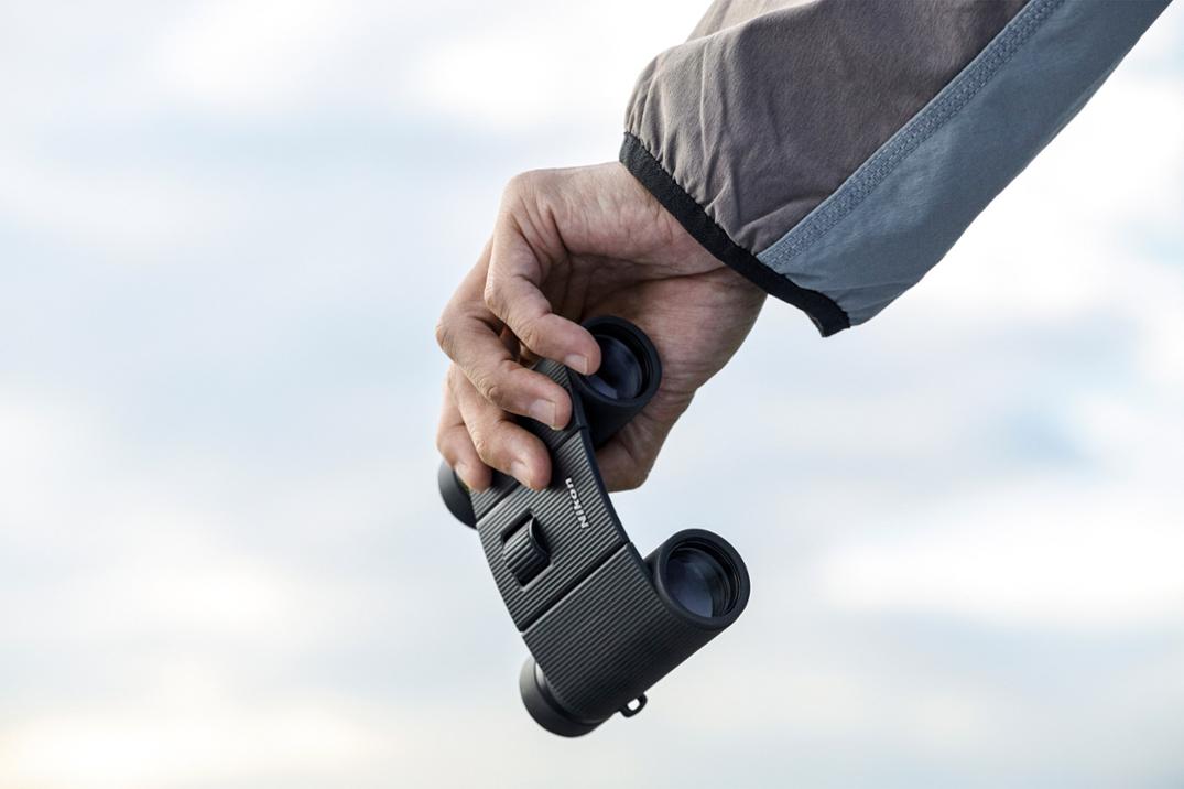 Location Image for Trailblazer II 10 x 25 Binoculars