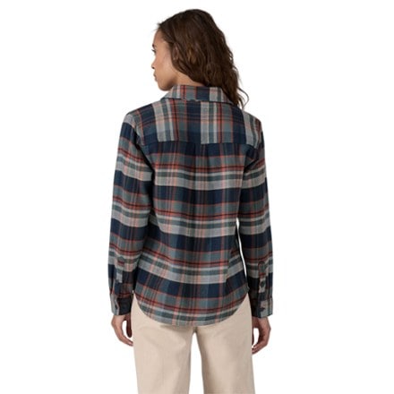 Patagonia Fjord Flannel Shirt - Women's 2