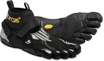 vibram water shoes