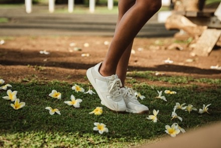 OluKai Kaulele Mesh Sneakers - Women's 4