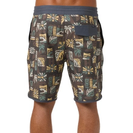 O'Neill Cruzer Scallop 18" Board Shorts - Men's 1