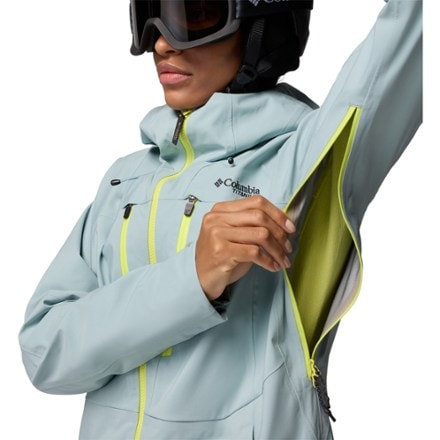 Columbia Platinum Peak II 3L Shell Jacket - Women's 9
