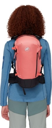 Mammut Lithium 15 Pack - Women's 4