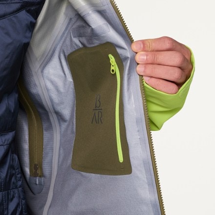 Arc'teryx Beta AR Jacket - Men's 7