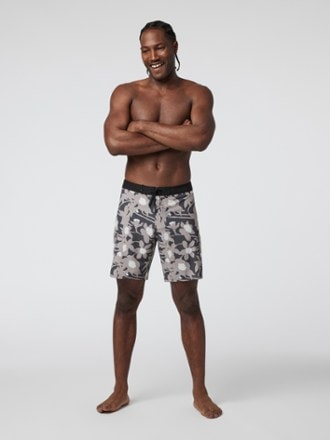 Vuori Infinity Board Shorts - Men's 2