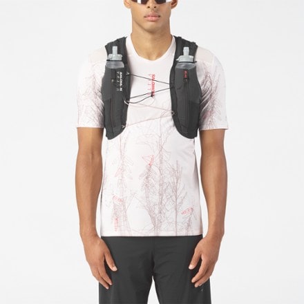 Salomon S/Lab Ultra 12 Hydration Vest 1