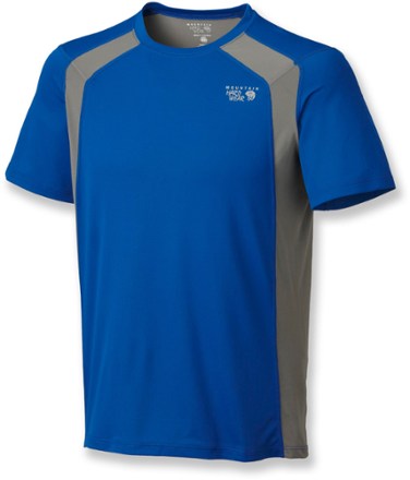 mountain hardwear tshirt