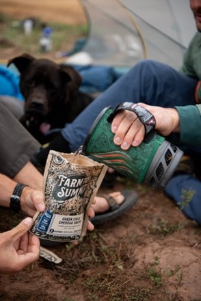 Farm to Summit Green Chile Cheddar Grits - 2 Servings 3