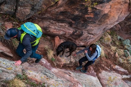 Location Image of color Graphite/Shale