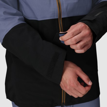 Outdoor Research Hemispheres Team GORE-TEX 3L Jacket - Men's 10