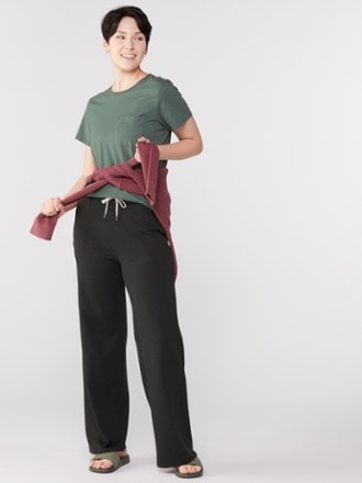 Vuori Halo Essential Wide Leg Pants - Women's 3