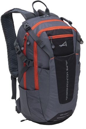 alps mountaineering hydro trail 3 hydration pack