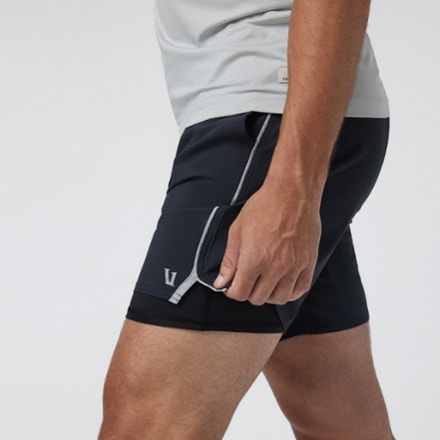 Vuori Trail Shorts 2.0 - Men's 4
