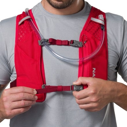 Nathan QuickStart 3.0 6 L Hydration Vest 6