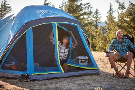 Coleman Skydome 6-Person Screen Room Tent with Dark Room Technology ...