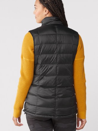 puffer vest rei