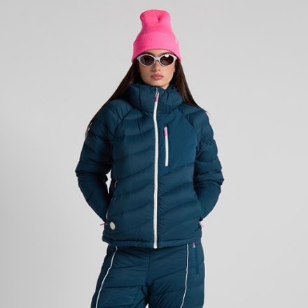 SENIQ Wild Puff Packable Down Hoodie - Women's 0