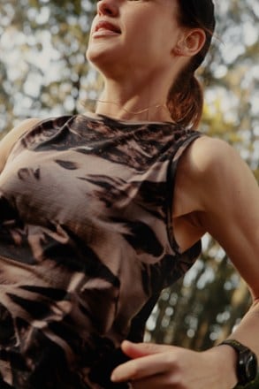 On Body Image of color Porcini/Black Print